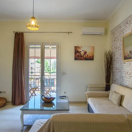 公寓 Gemico By Guestcorfu *